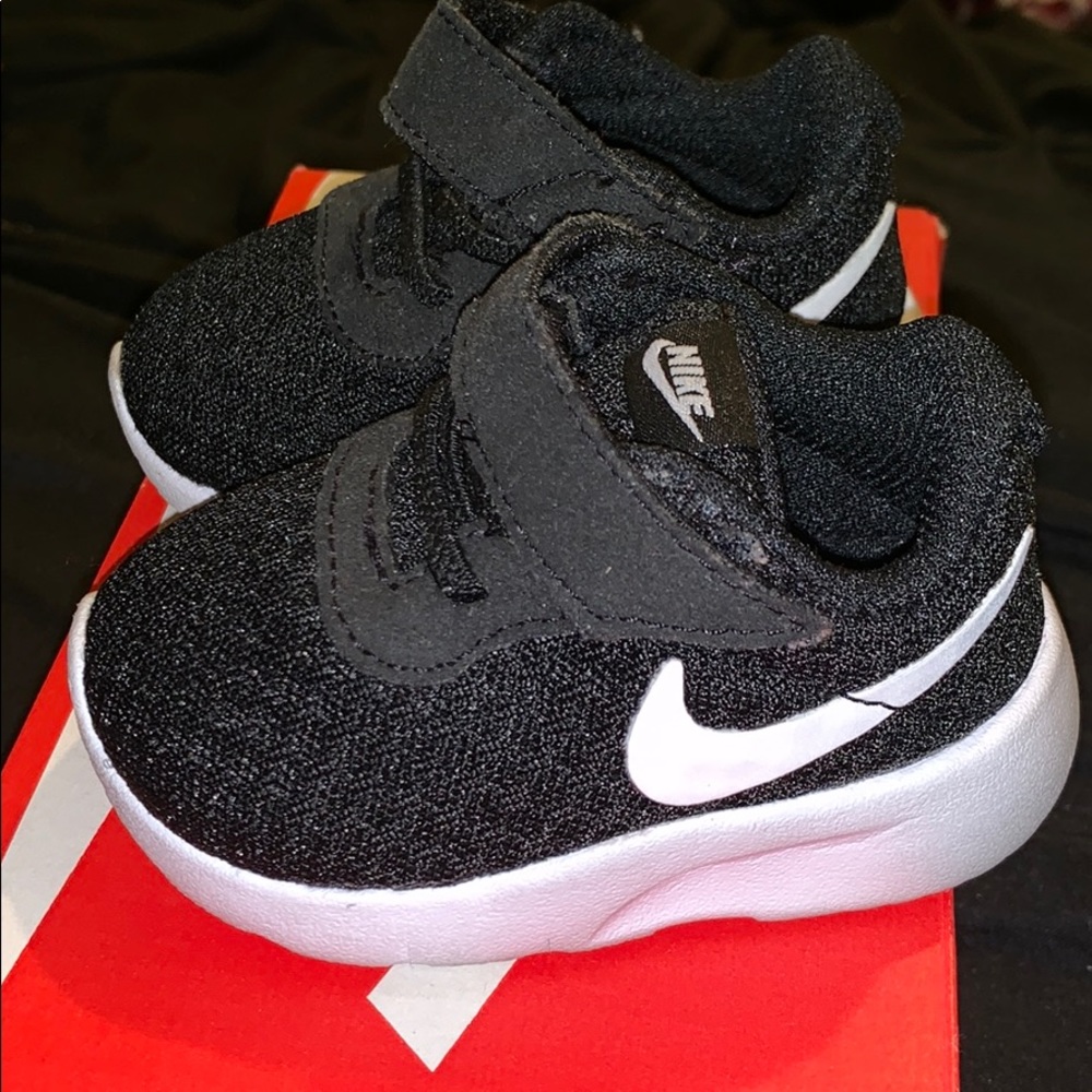 Infant shoes